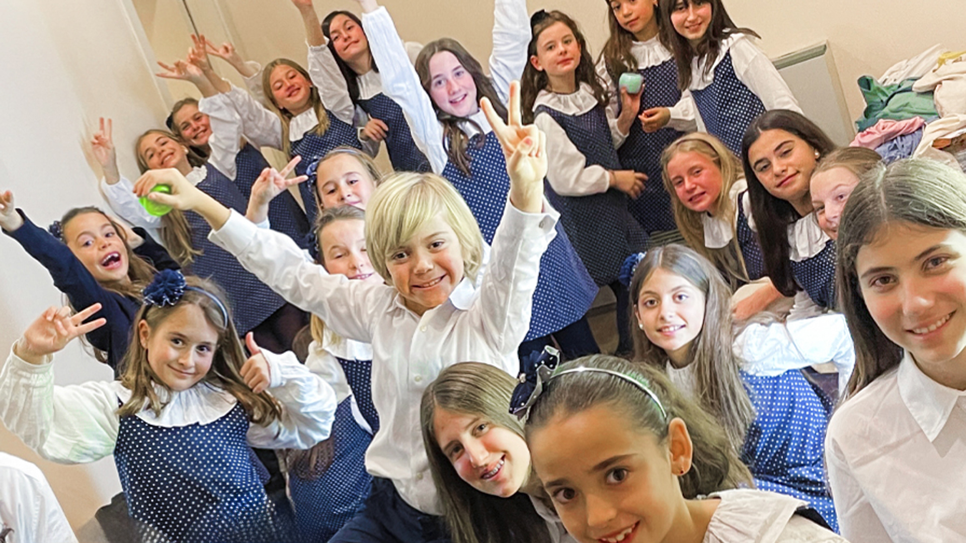 ¡Un 10 para nuestr@s niñ@s del coro!